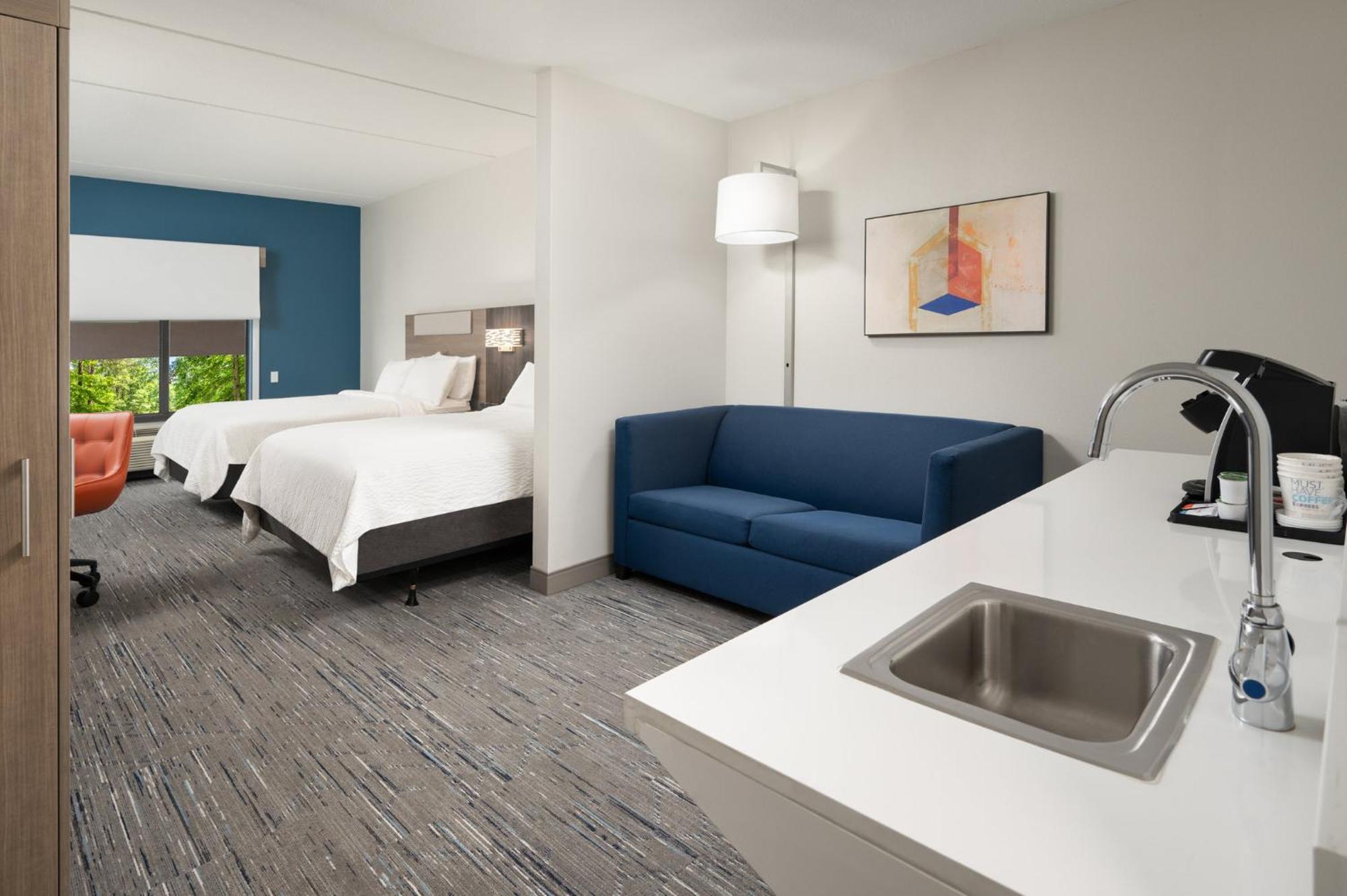 Holiday Inn Express Hotel & Suites Newport South By Ihg Exterior foto